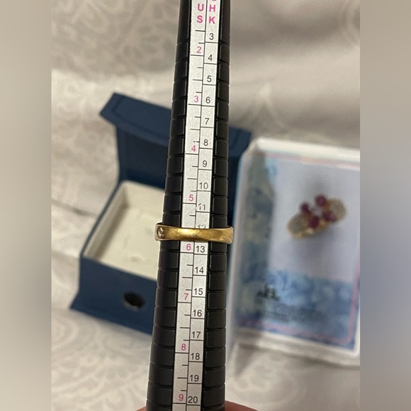 ❤️SOLD❤️Preloved K18YG Diamond Ruby Ring - D0.23ct/R1.50ct Size 5.75US/51EU/11JP - Picture 10 of 11